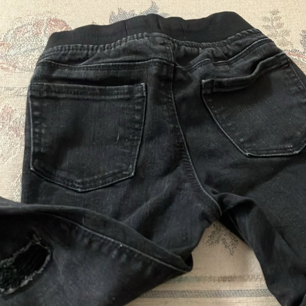 Old navy girls distressed jeans 4t
